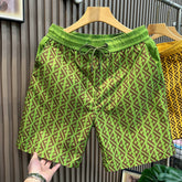 High quality trendy quick drying men's casual shorts 2026 new fashion printed thin beach pants men's five quarter pants