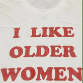 I like older women funny T-shirts. I like Auntie's fun casual letter T-shirts for men
