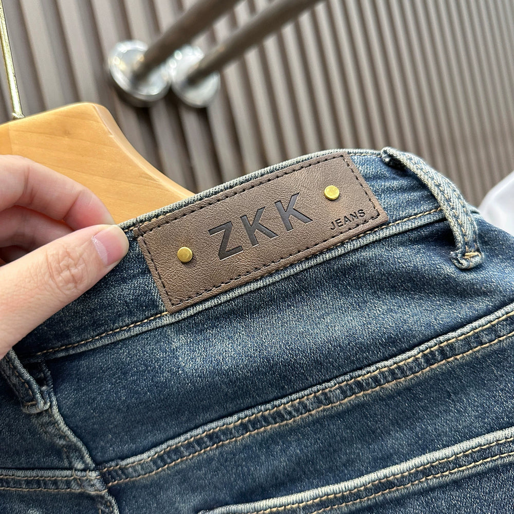 Blue retro five quarter denim shorts for men, high-end summer hot items, simple and versatile, casual and washed fashionable horse pants