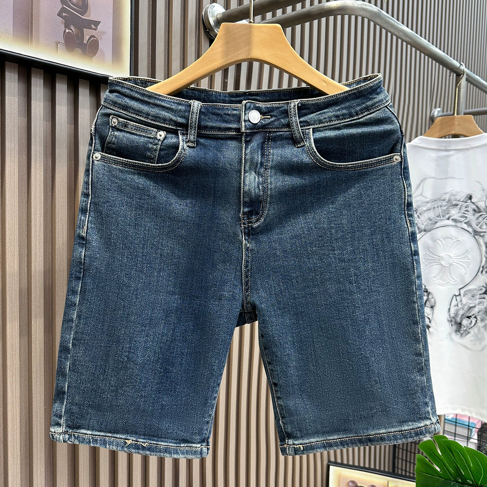 Blue retro five quarter denim shorts for men, high-end summer hot items, simple and versatile, casual and washed fashionable horse pants