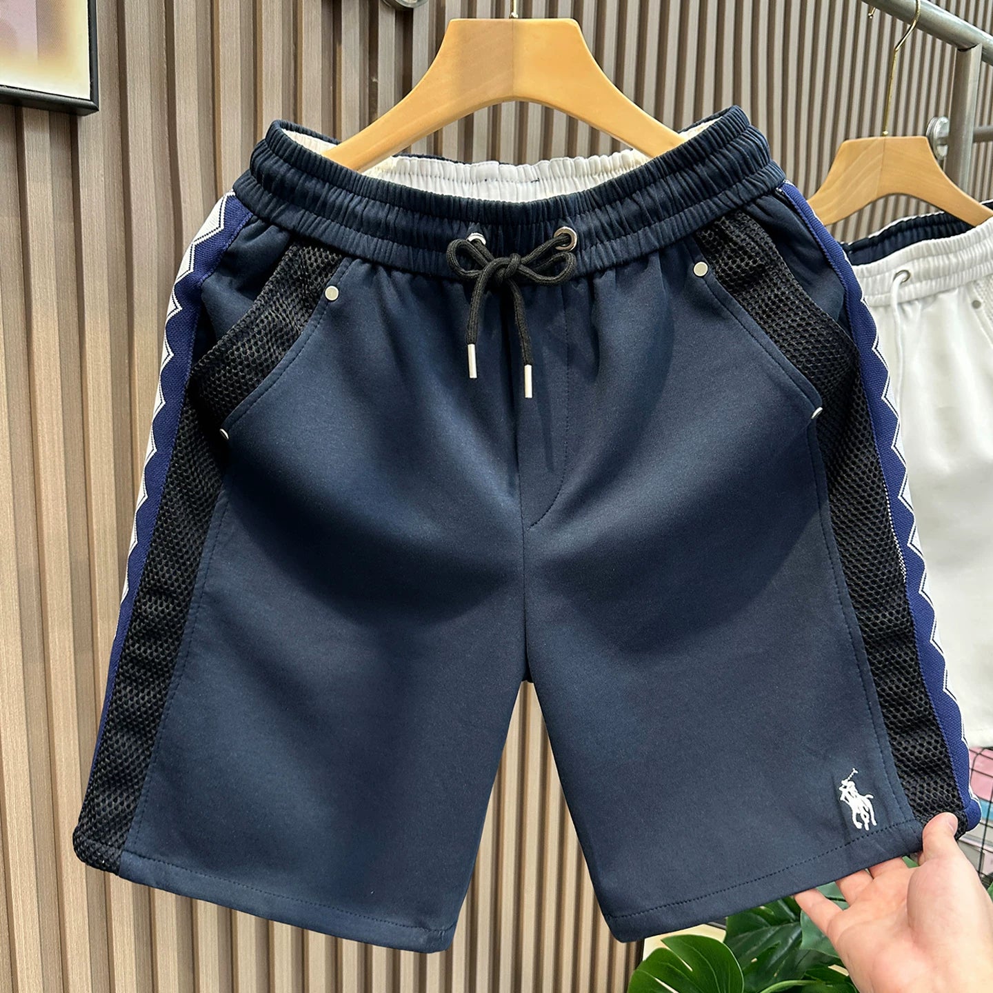 Summer new embroidered casual shorts men's fashionable versatile loose straight leg pants beach pants trendy brand breathable five quarter pants