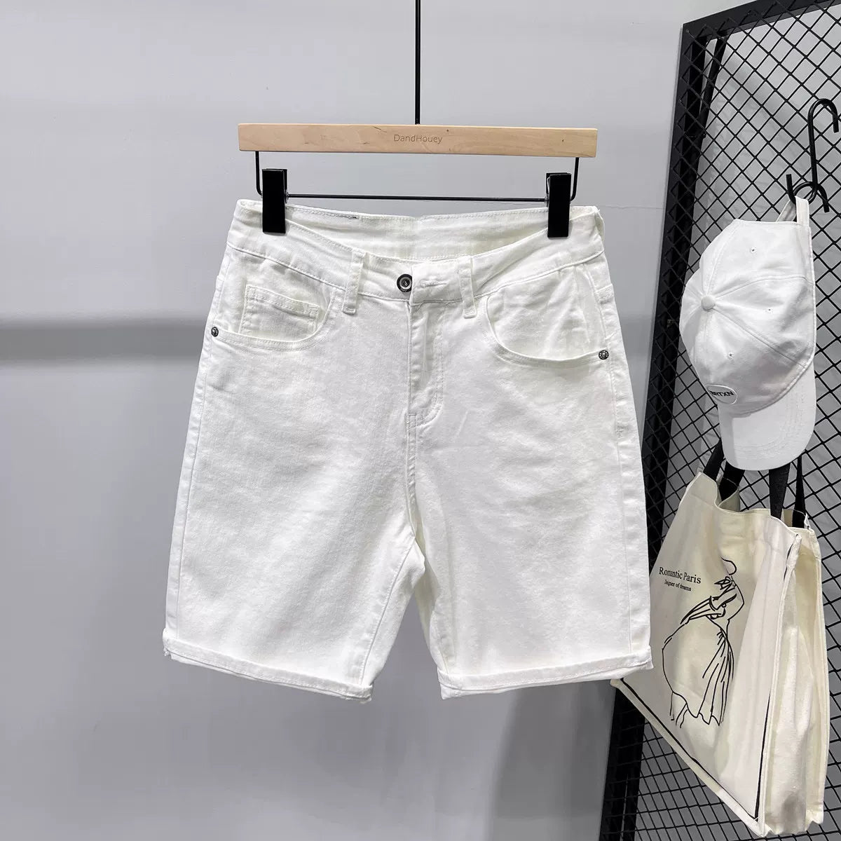 Fashionable high-end white denim shorts, men's trendy brand, cool and simple, solid color slim fit pants, men's summer five quarter pants