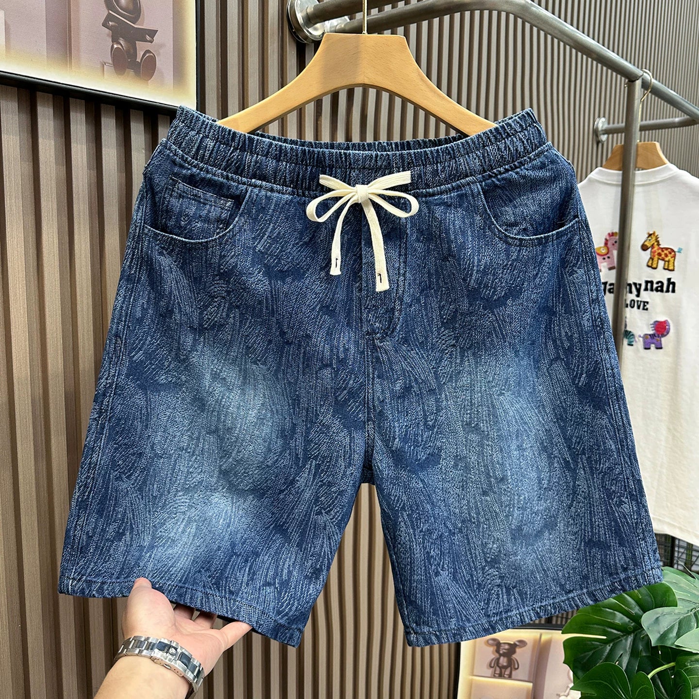 Blue denim shorts for men in summer, thin fit, loose fit, American style, versatile for teenagers, washed, sporty, cropped shorts, trendy